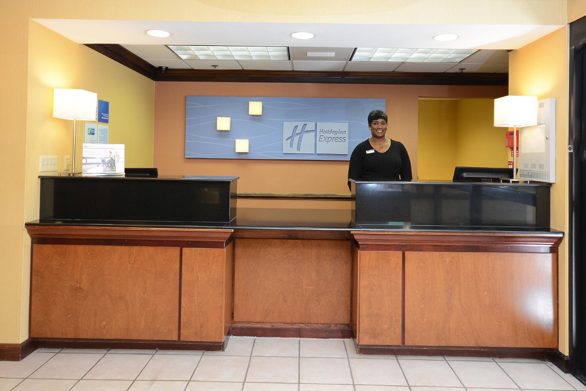 Holiday Inn Express Richmond I-64 Short Pump Area, An Ihg Hotel Exteriör bild