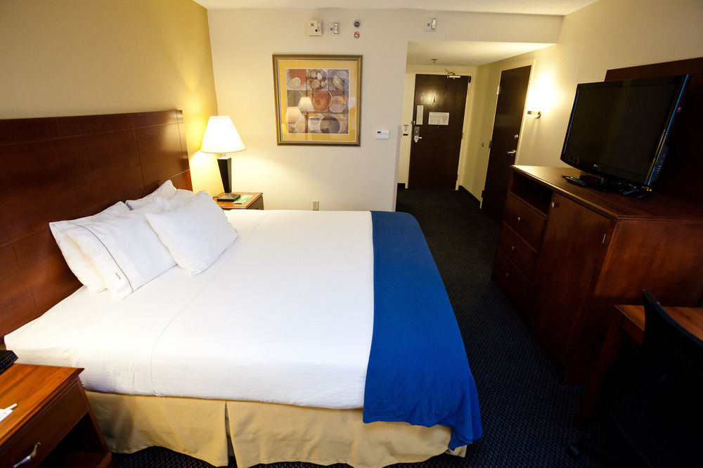 Holiday Inn Express Richmond I-64 Short Pump Area, An Ihg Hotel Exteriör bild